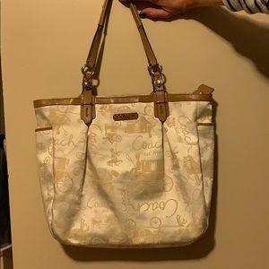 Shoulder bag
